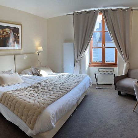 Logis Hotel Des Messageries Арбуа Екстер'єр фото
