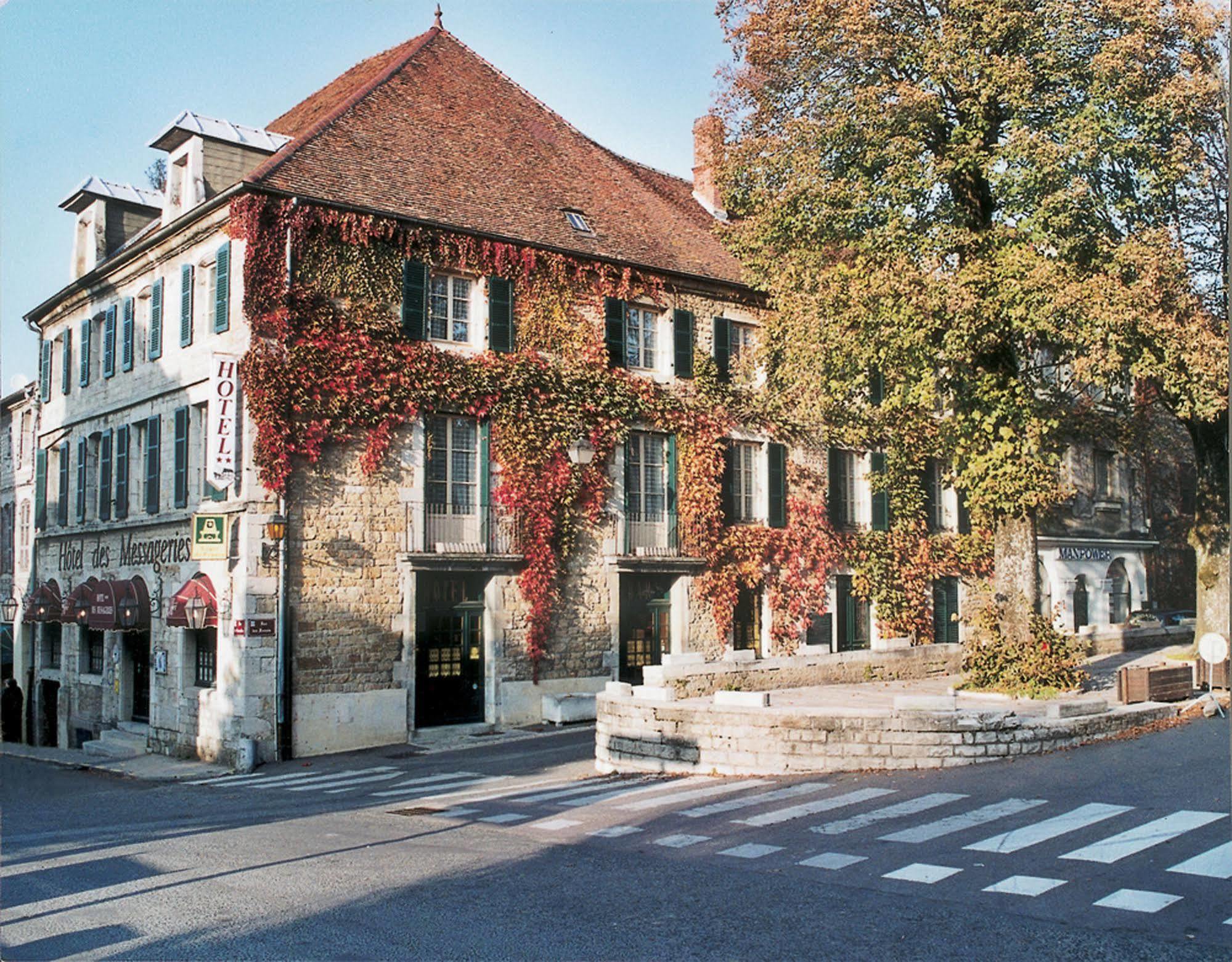 Logis Hotel Des Messageries Арбуа Екстер'єр фото